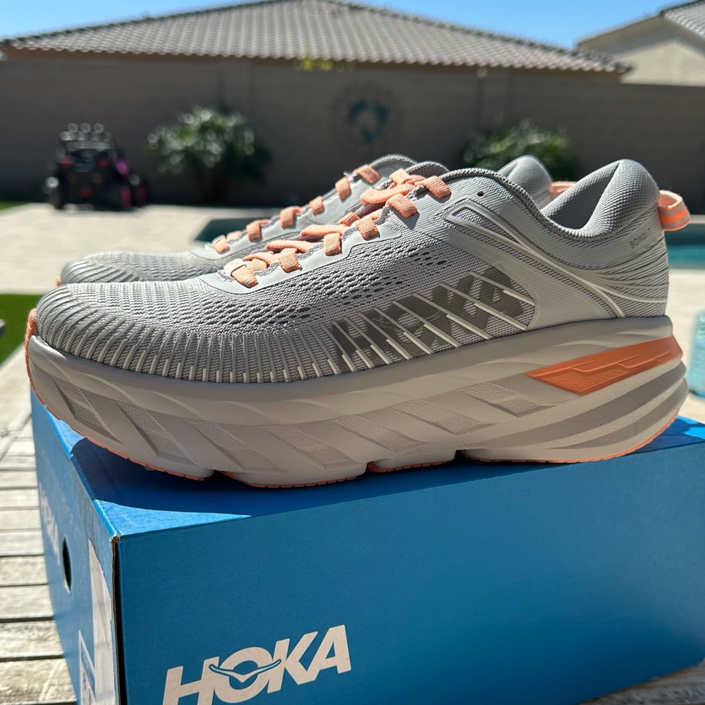 Women’s Hoka Bondi 7 Harbor Mist / Shark Skin size 8